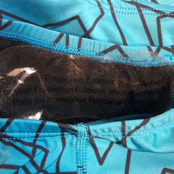 NEW Nike Racerback One-Piece Swimsuit - Picture 7 of 8